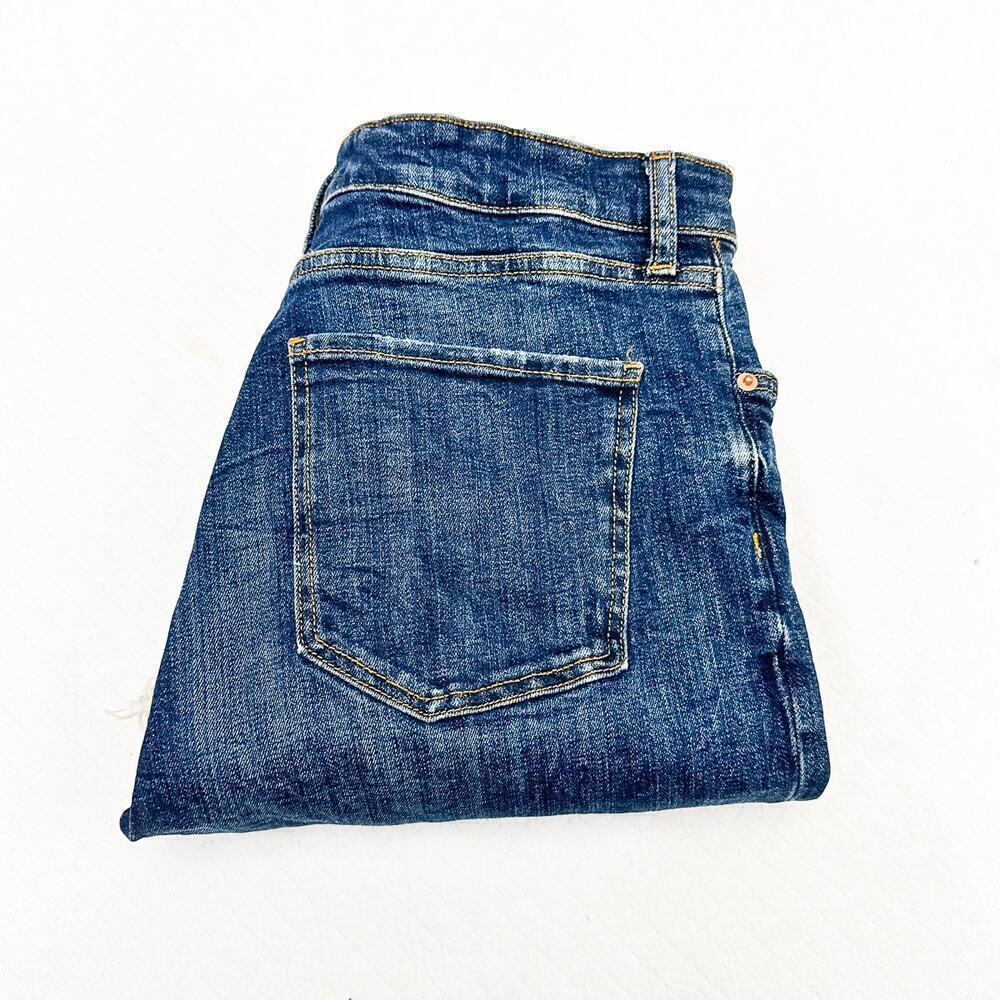 Zara The Dreed Flare Raw Hem Button Fly Med-Dark Wash Denim Jeans Size 12